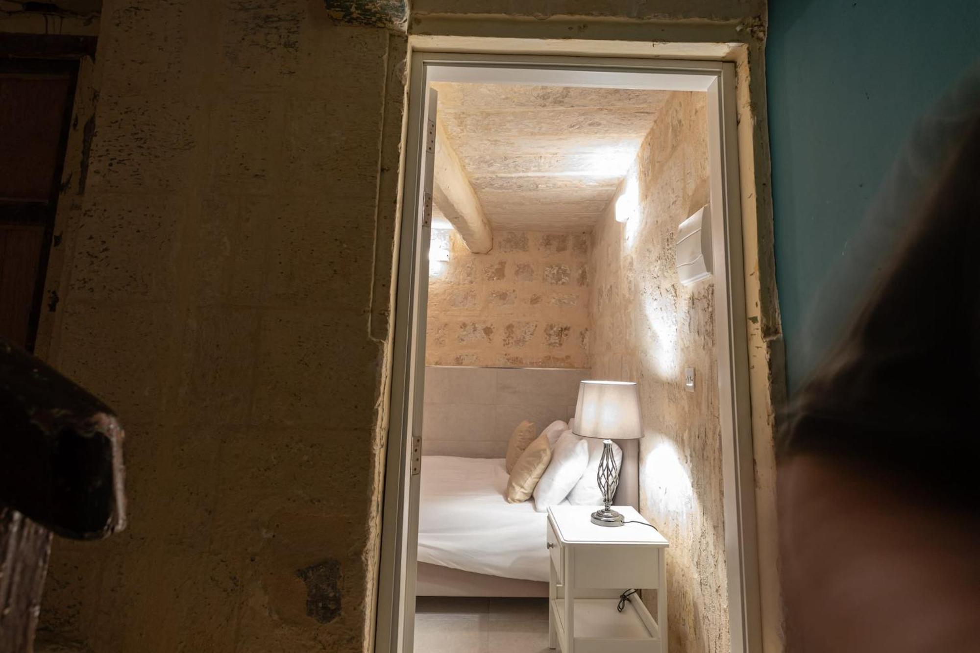 Valletta Exclusive 3Br House With Rooftop Terrace - Cityapartmentstay ภายนอก รูปภาพ